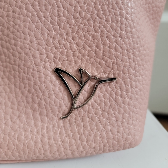 Manou XL Cosmetic Pouch - Picture 2 of 10